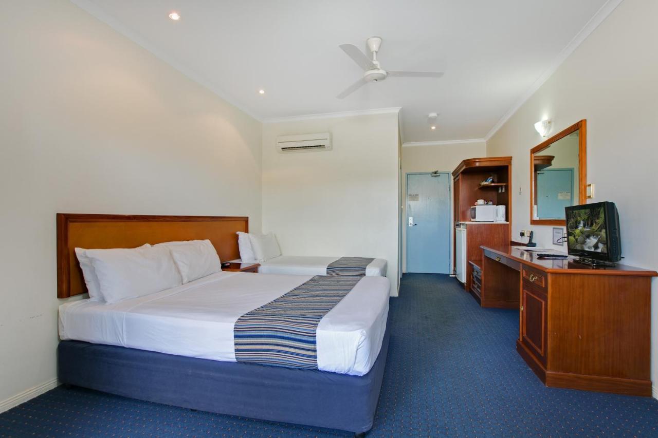 Cairns Southside International Motel Room photo