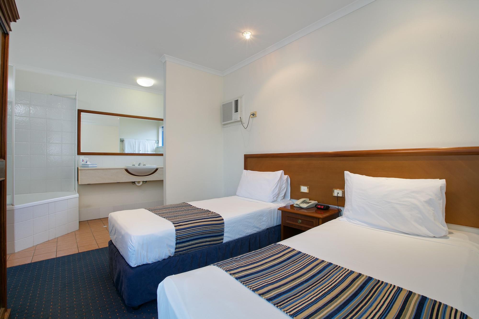 Cairns Southside International Motel Exterior photo