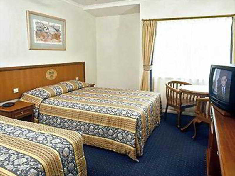 Cairns Southside International Motel Room photo